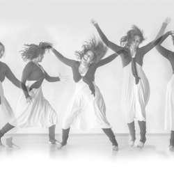 5 RHYTHMS CLASS